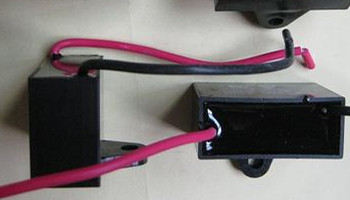 哪些因素會影響CBB61電容器容量大??？