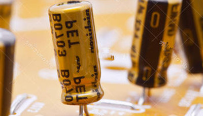 方形和圓柱形水泵電容器區(qū)別在哪？哪種好？